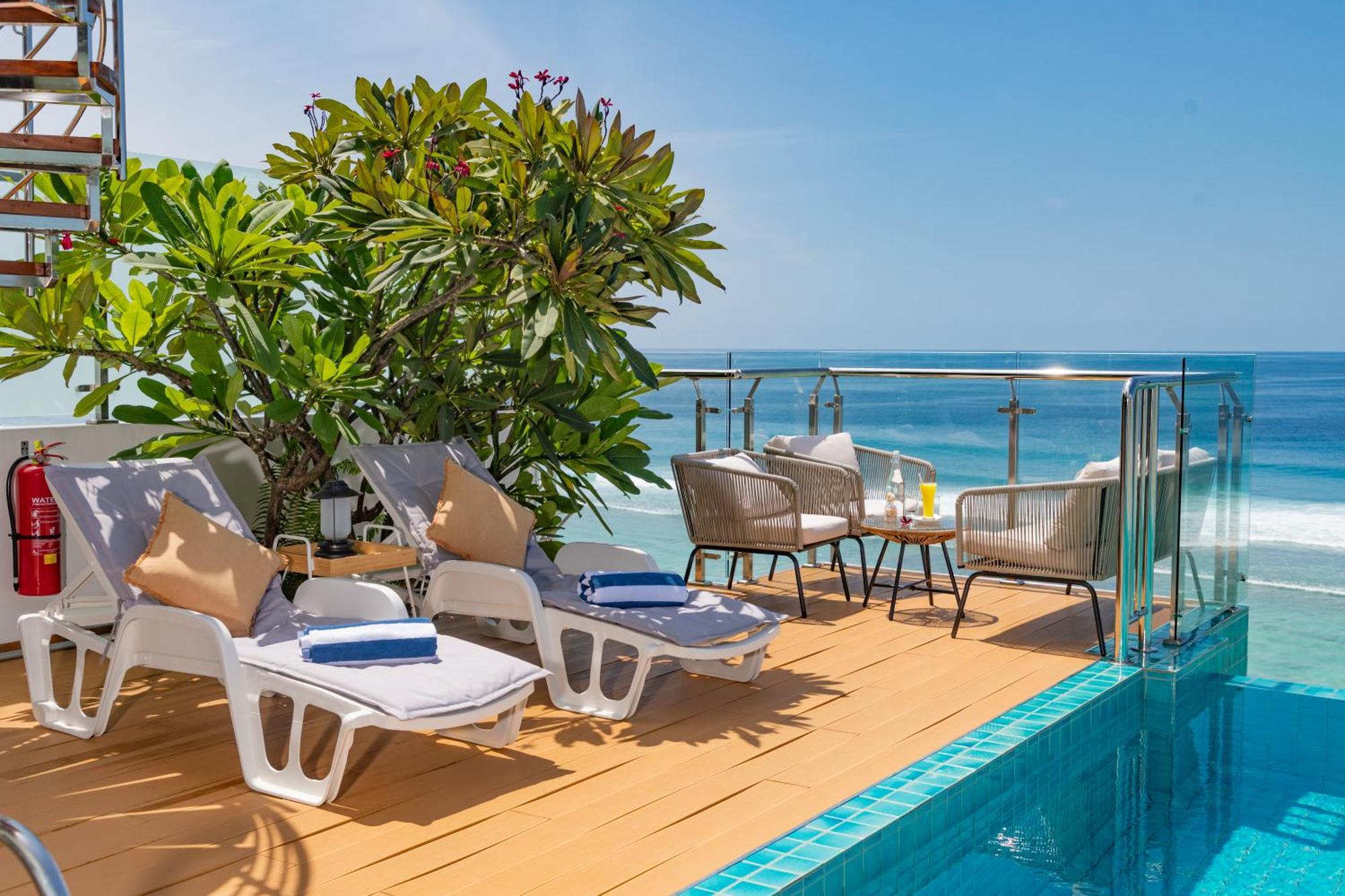 Blue Sky Beach Hulhumalé Exterior foto
